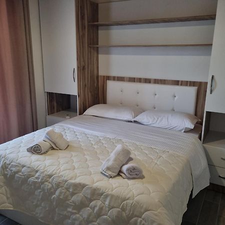 Vila Soleil Vlorë 外观 照片
