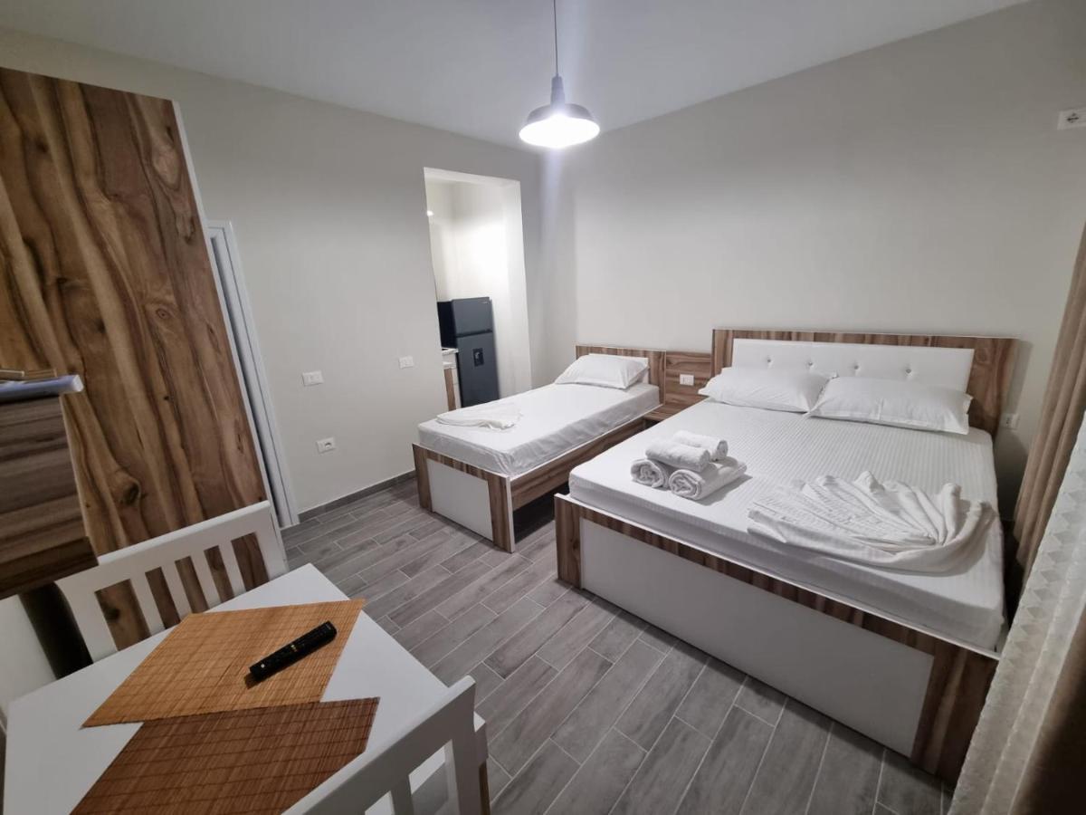 Vila Soleil Vlorë 外观 照片