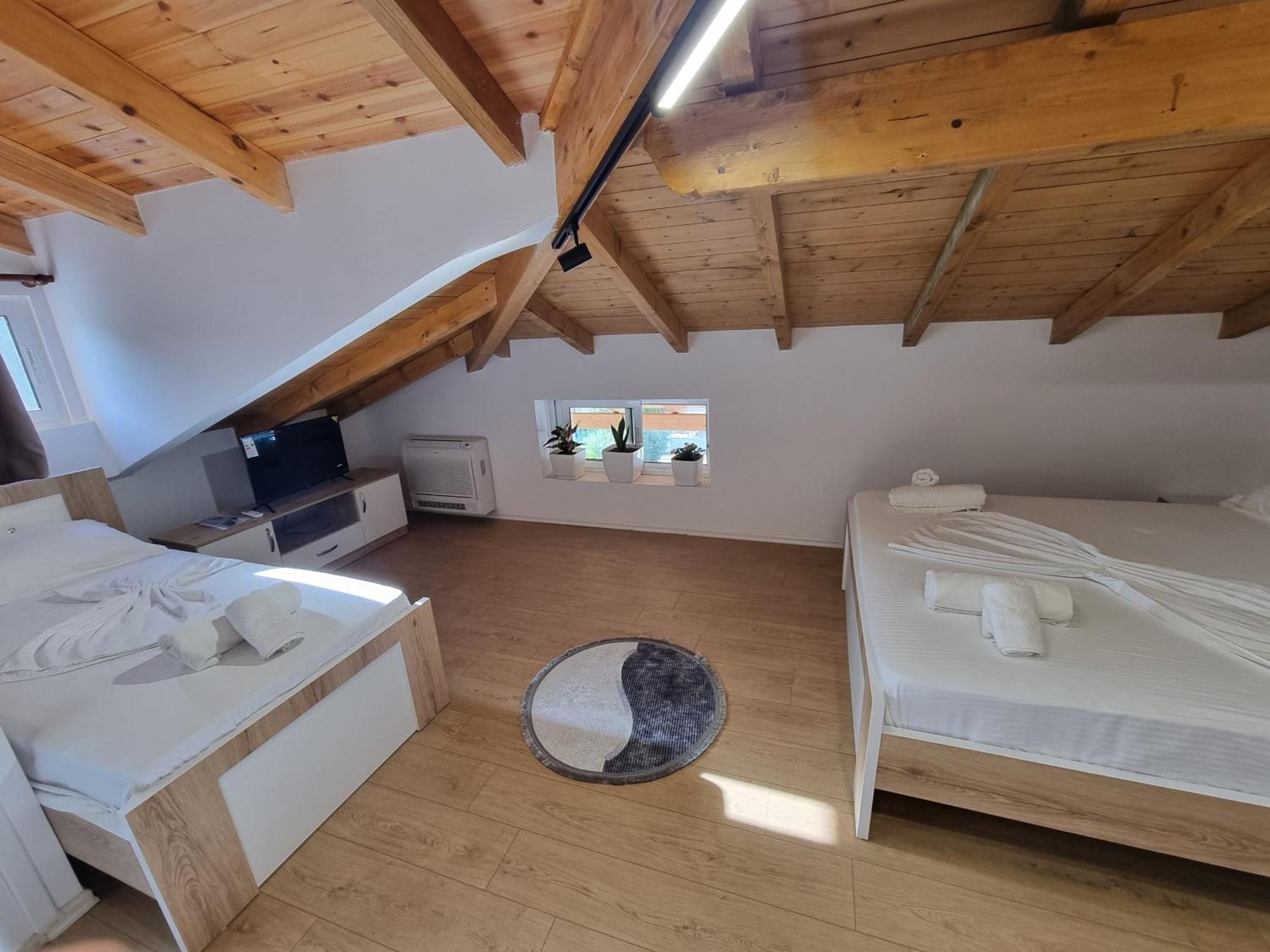 Vila Soleil Vlorë 外观 照片