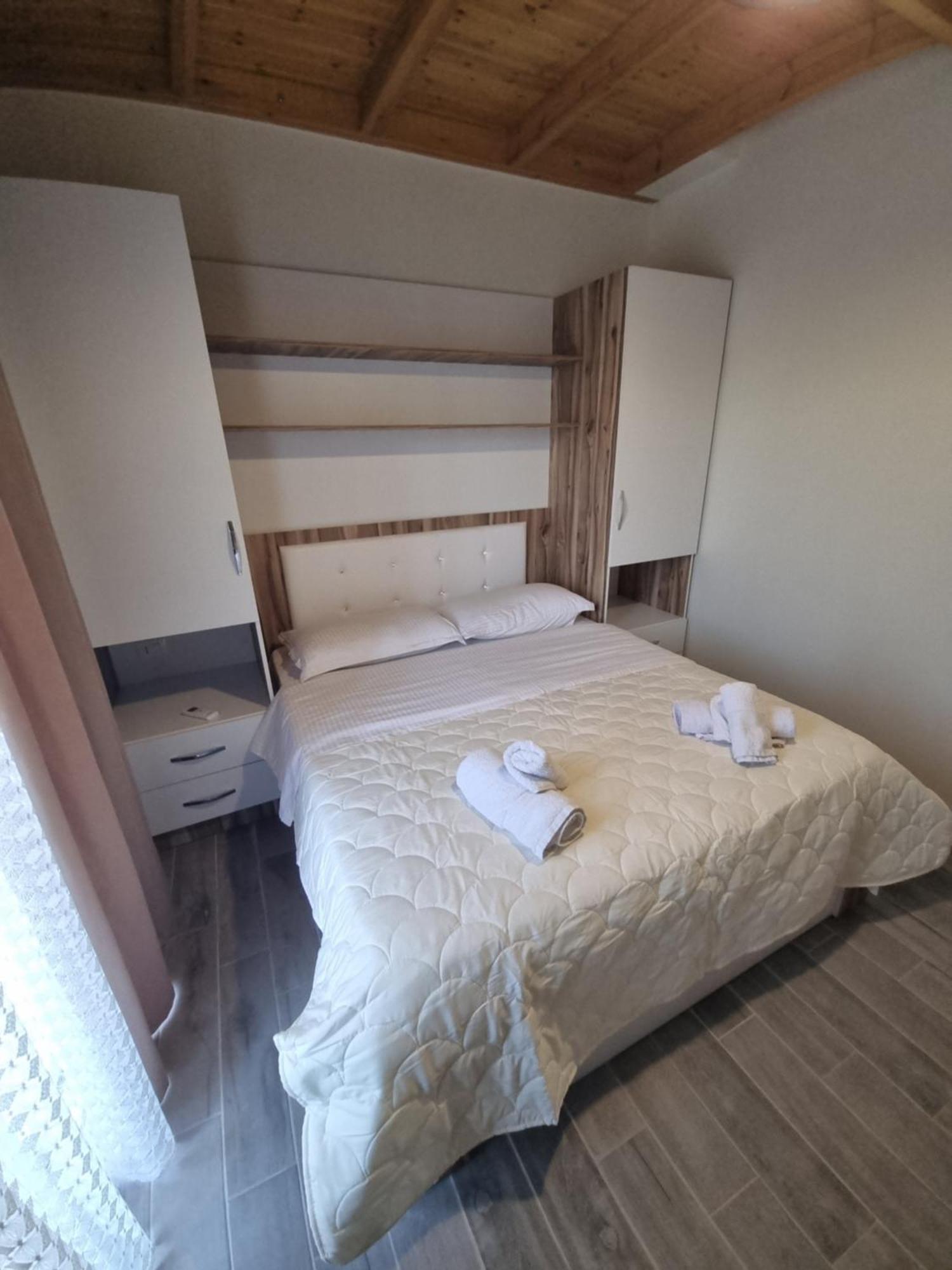 Vila Soleil Vlorë 外观 照片