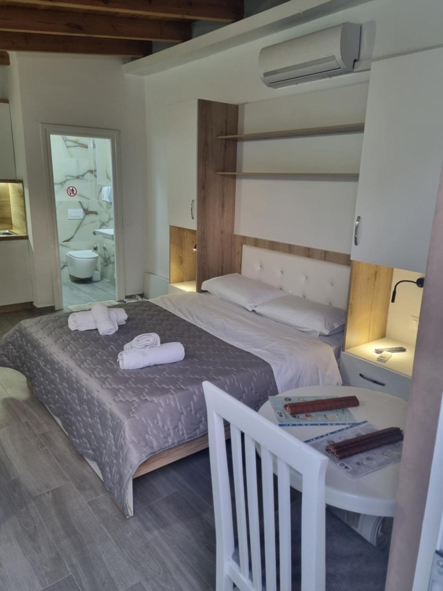 Vila Soleil Vlorë 外观 照片