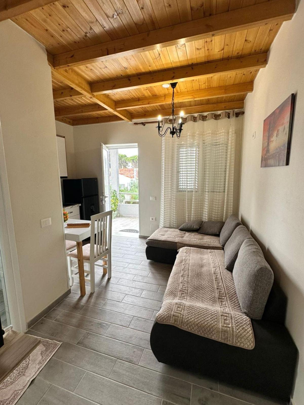 Vila Soleil Vlorë 外观 照片